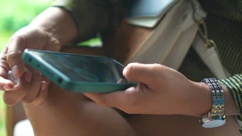 Hands on mobile screen Stock Footage 280366124