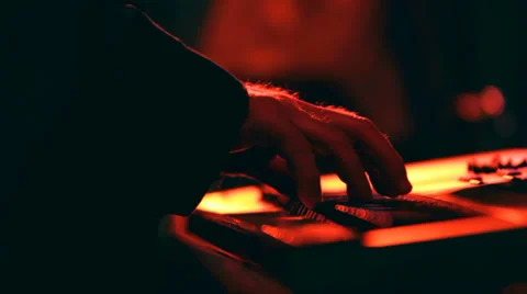 Hands Playing Piano Stockbeeldmateriaal 32420075