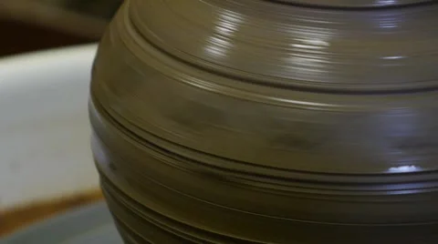 Hands of a potter, creating an earthen jar 库存影片 54238284