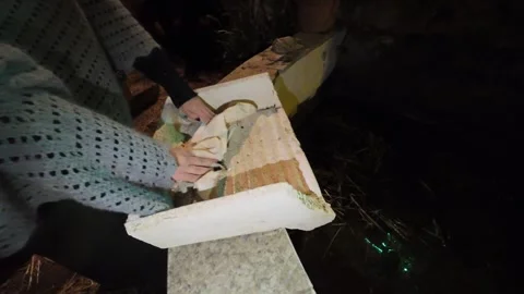 Hands preparing pasta in slow motion Vídeo Stock 297582759