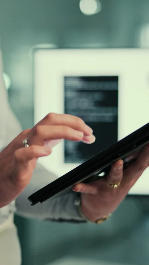 Hands, programmer and typing with tablet in office for research, server update 스톡 동영상 332913009