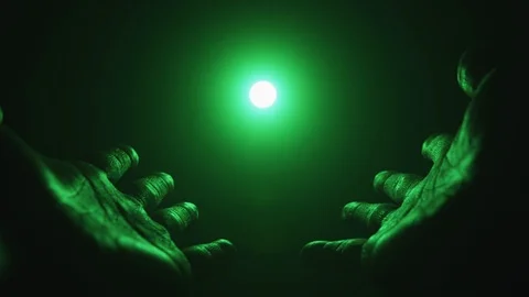 Hands reaching for the light, sun or moon. Worship, ritual and hope concepts. Pl 動画素材 117800813