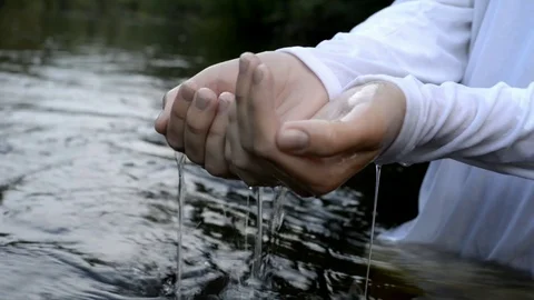Hands in the river Stock Footage 103592032