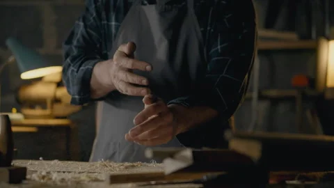 Hands, Skilled worker Slowly claps his hands, shaking his hands. Hand in han 스톡 동영상 242490066