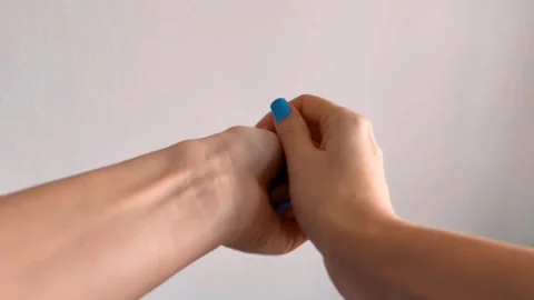 Hands smear cream on the skin 스톡 동영상 332808510