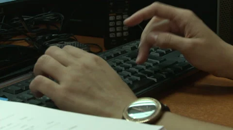 Hands typing in an office Stock-Footage 43336637