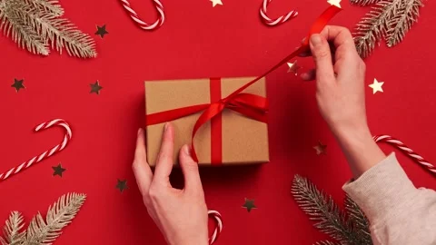 Hands unboxing opening empty craft gift box Christmas Stock Footage 144137800