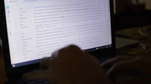 Hands using laptop for communication. google e mail app on the laptop display. 库存影片 219323186