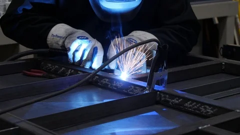 Hands Welding 库存影片 87125963