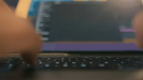 Hands writing on laptop keyboard Vidéo 232776858