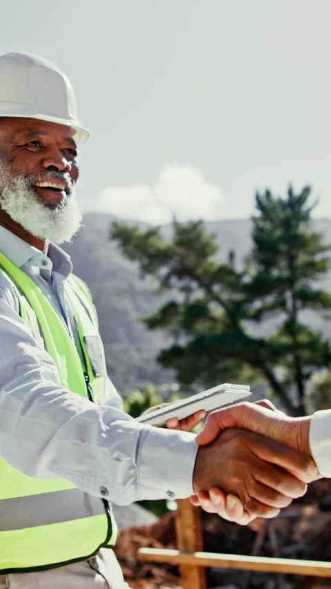 Handshake, tablet and construction workers on site with deal for building Stock Footage 340450807