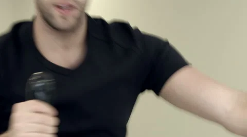 Handsome guy working out 스톡 동영상 42403852