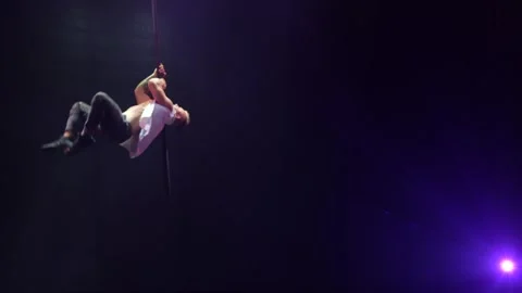 Handsome strong man pole dance. Stock Footage 275241634