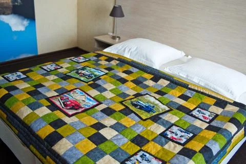 Handwork on manufacturing of blankets 3040. 스톡 사진