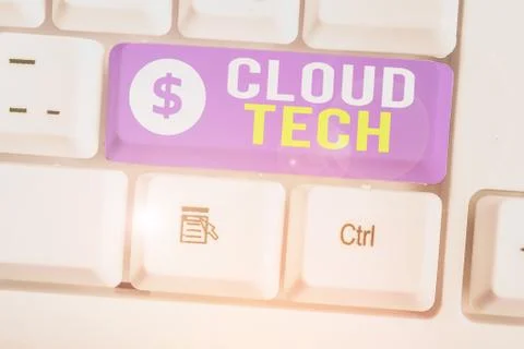 Handwriting text Cloud Tech. Concept meaning storing and accessing data and Foto stock