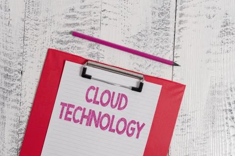 Handwriting text Cloud Technology. Concept meaning storing and accessing data Foto stock