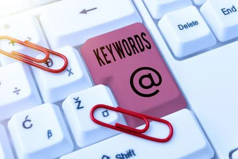 Handwriting text Keywords. Business showcase word which acts as the key to a 库存照片