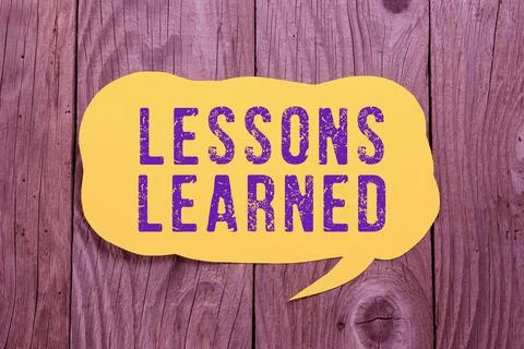 Handwriting text Lessons LearnedPromote share and use knowledge derived from 写真素材