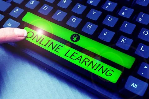 Handwriting text Online Learning. Conceptual photo Larning with the assistance Foto stock