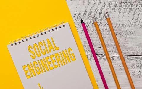 Handwriting text Social Engineering. Concept meaning Psychological Manipulation Foto stock