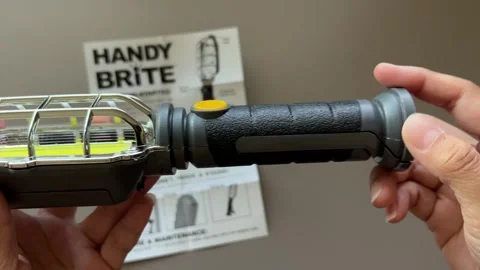 Handy Brite Cordless Work Light 스톡 동영상 295570993