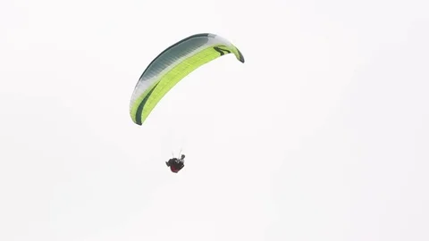 Hang Glider Stock Footage 79426133