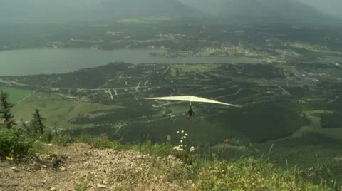 Hang Glider launching 02 Stock Footage 11652550