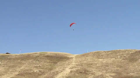 Hang Glider long shot Stock Footage 22606039