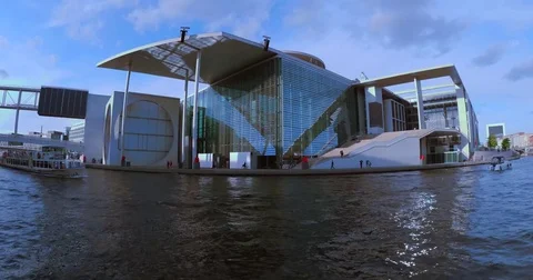 Hangbug port rive Stock Footage 77114457