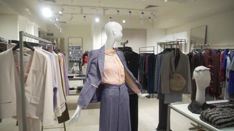 Hangers in a Retail Shop 動画素材 148667154