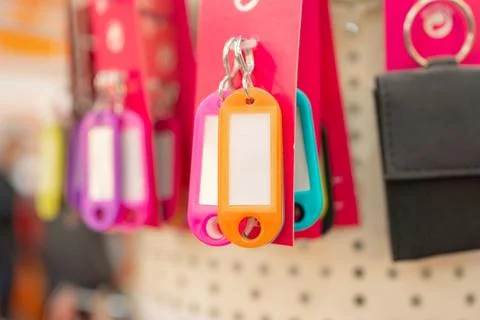 Hanging label tags Фото