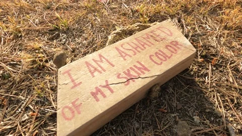 Hanging Thoughts 1 Video stock 151810647