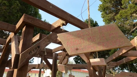 Hanging Thoughts 3 Video stock 151834429