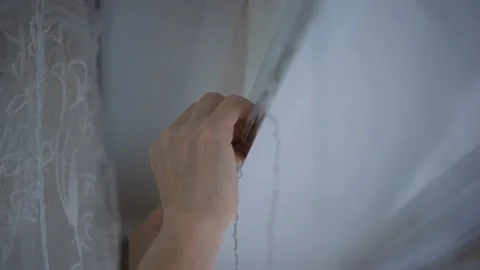 Hangs garlands Stockbeeldmateriaal 145851133