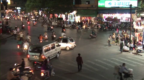 Hanoi City Centre Intersection - Night Vídeo Stock 39600077