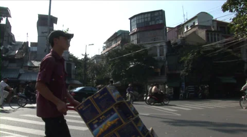 Hanoi - Early Morning Intersection Vídeo Stock 39598616
