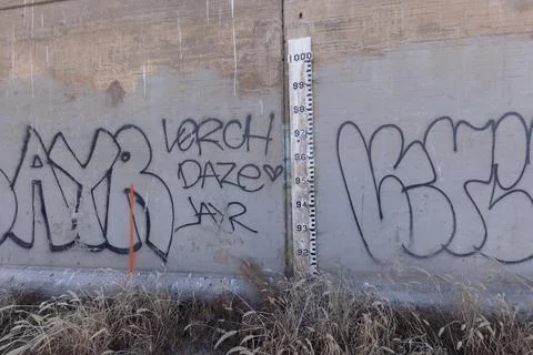 Hansen Dam Structure Graffiti Stock Photos