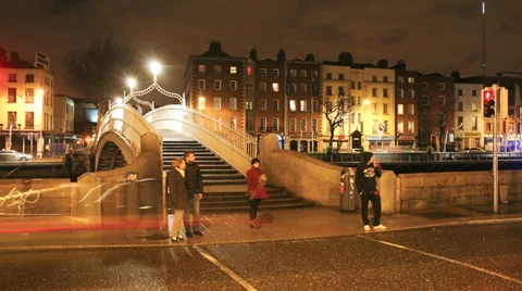 Ha'penny Bridge footbridge over the River Liffey, Dublin, Ireland Stock Footage 33576403