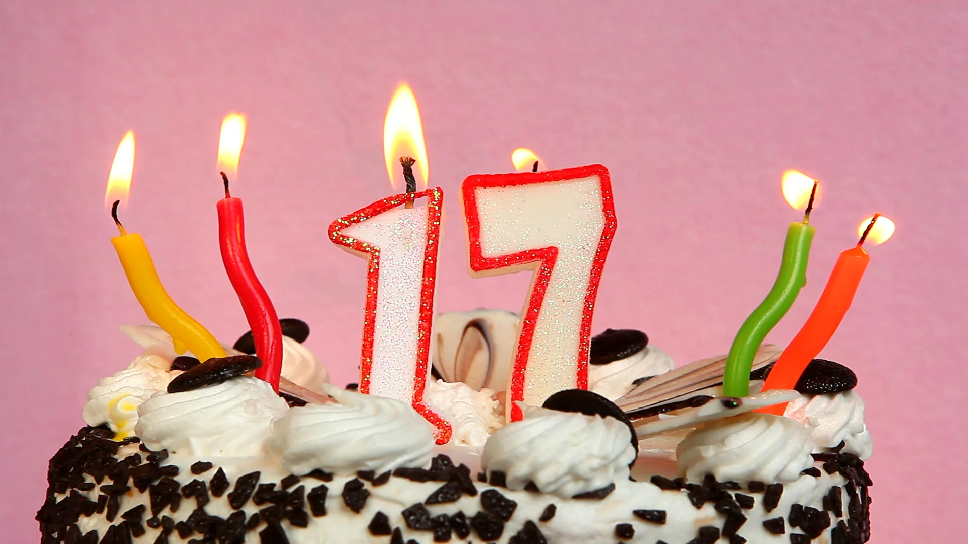 Seventeen Birthday Cake Stock Illustration - Download Image Now - Baked  Pastry Item, Bakery, Birthday - iStock