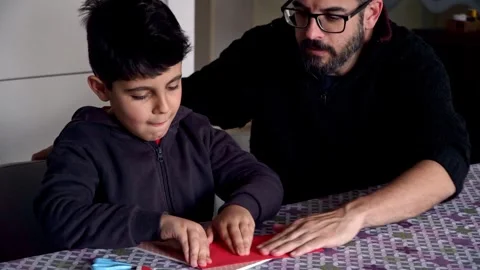 Happy boy closing envelope Vídeo Stock 345253421