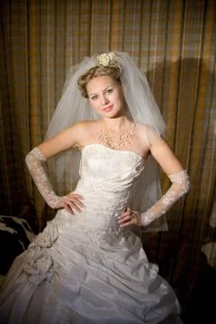 Happy bride in the room Foto stock
