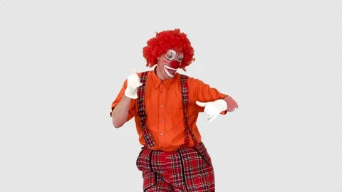 Happy clown show thumbs up while walking, Alpha Channel 스톡 동영상 154567431