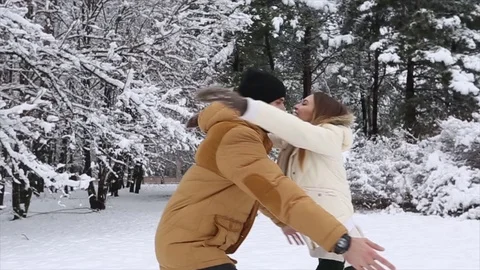 Happy couple hugging in winter Video stock 70139124
