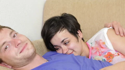 Happy couple relaxing 库存影片 44842082