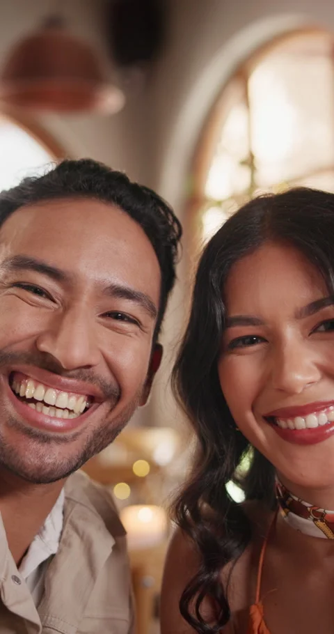 Happy, date and face of couple in restaurant on anniversary holiday with bonding Stock Footage 340610243