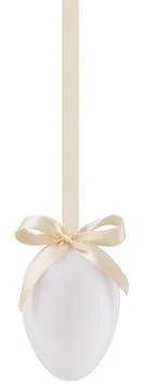 Happy Easter decoration egg with shiny ribbon bow in pastel light golden co.. Stock-Fotos