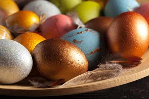 Happy easter! Easter eggs on wooden background Foto stock