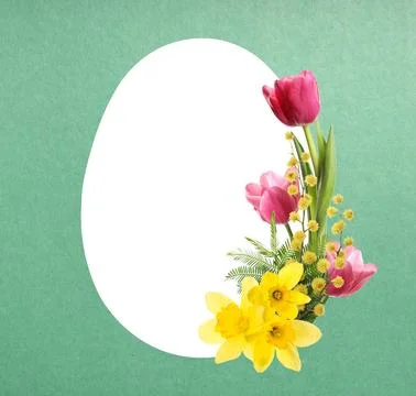 Happy Easter greeting card. Egg-shaped outline with beautiful spring flower.. Stock Photos