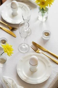 Happy Easter! Spring elegant table setting Stock Photos