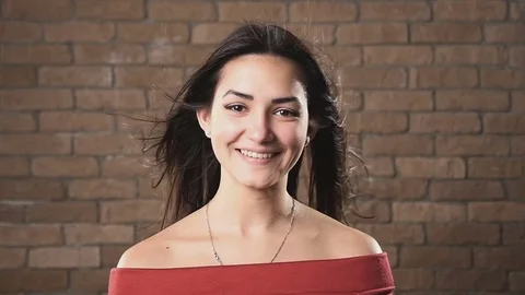 Men xotinimning ko‘z o‘ngida siltanib ketdim